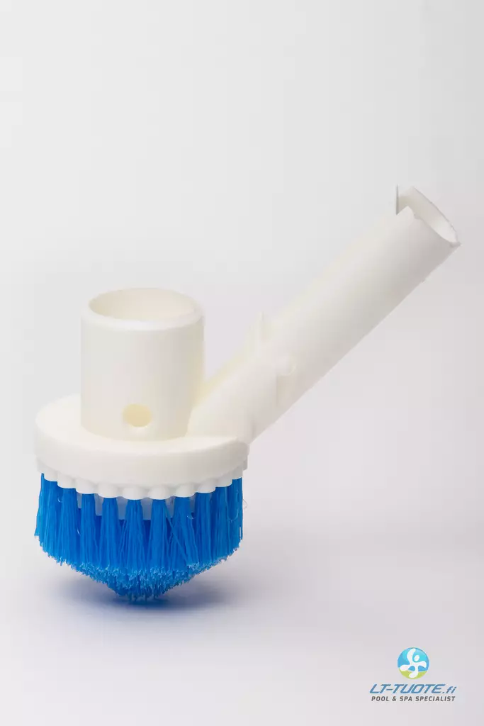 Kulmaharja Ocean - Uima-altaan pesu ja puhdistus - 170311 - 1